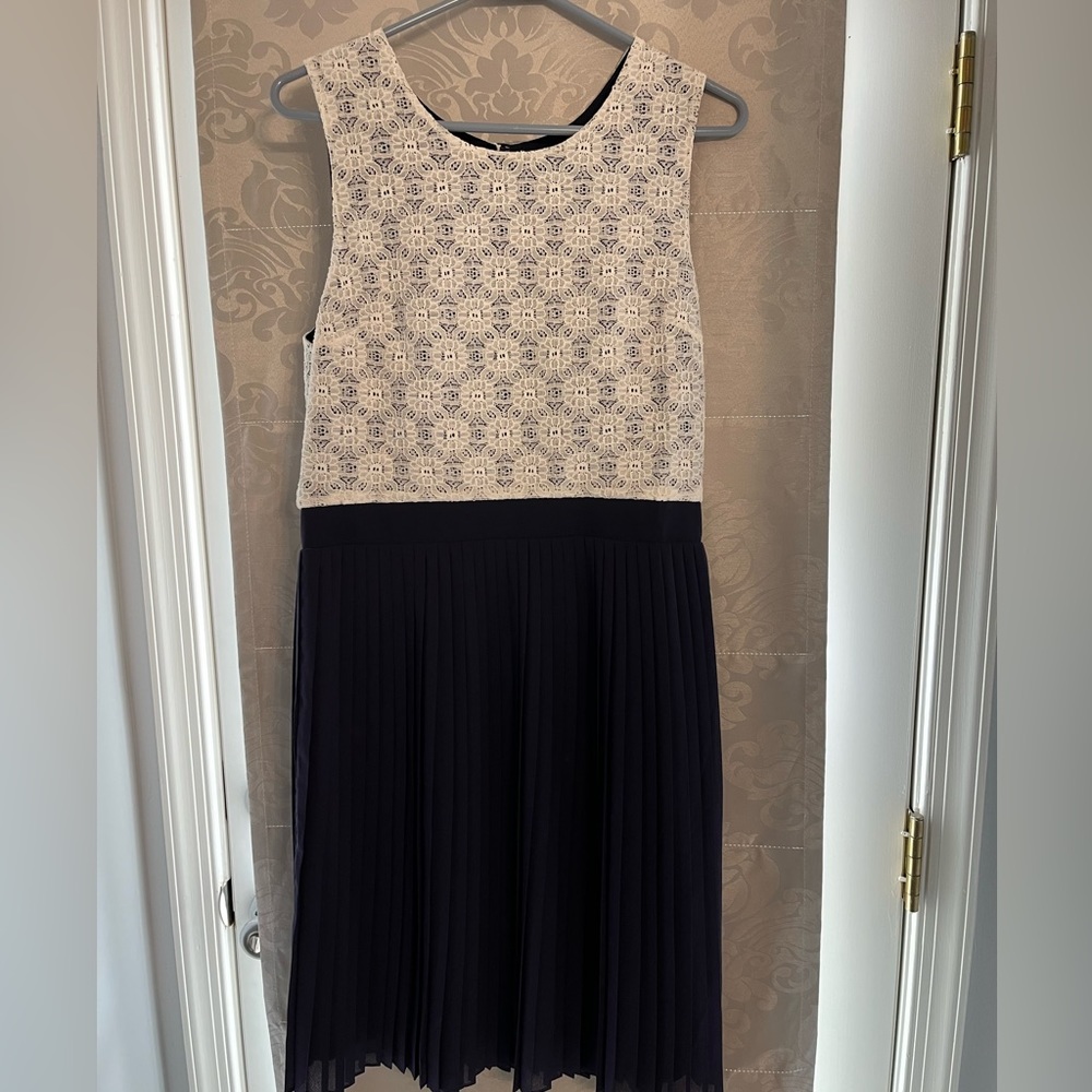 Pim + Larkin lace and chiffon cocktail dress